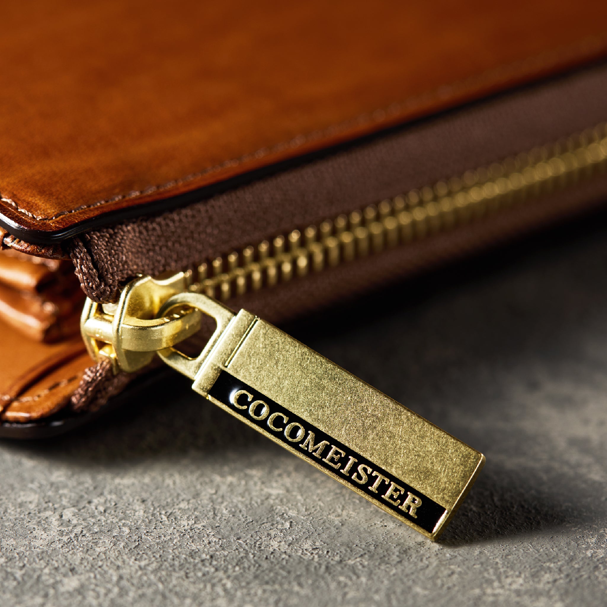 ミネルバリスシオ L字型ラウンドジップ