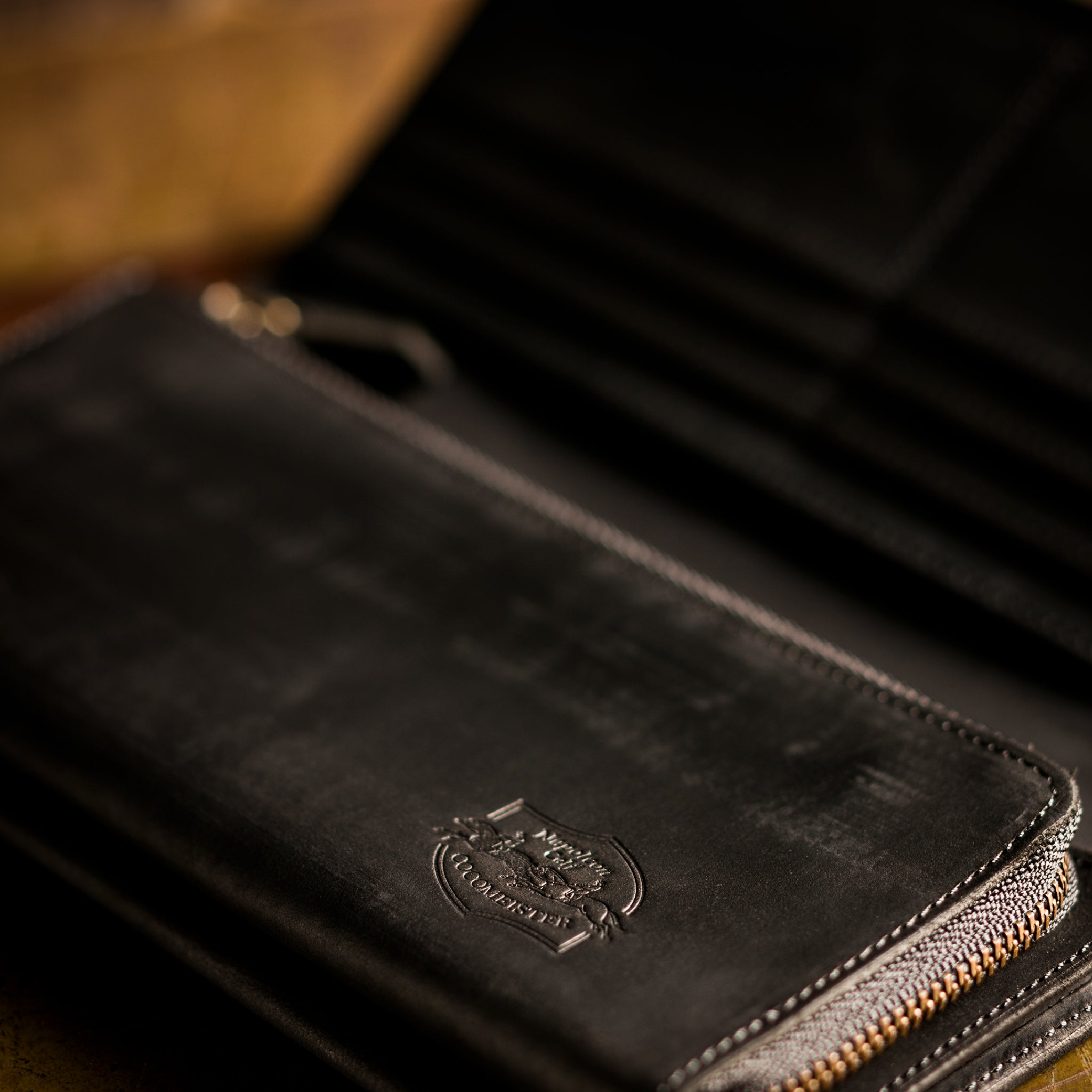 #Color_ワイルドブラック