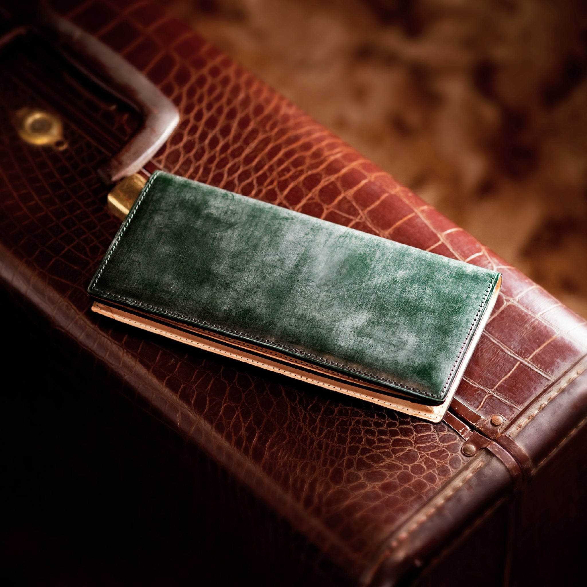 #Color_モスグリーン