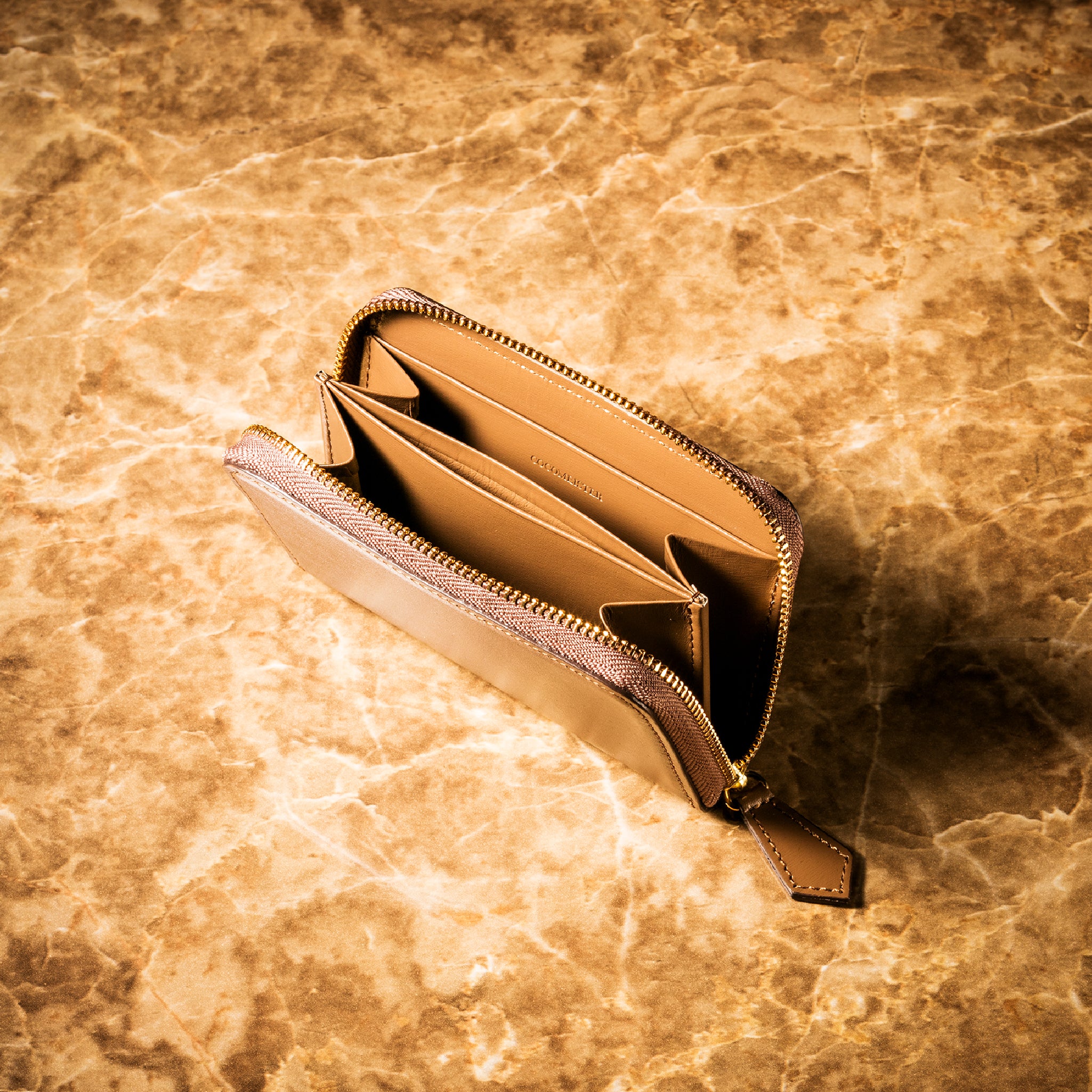 #カラー_シャルトープ