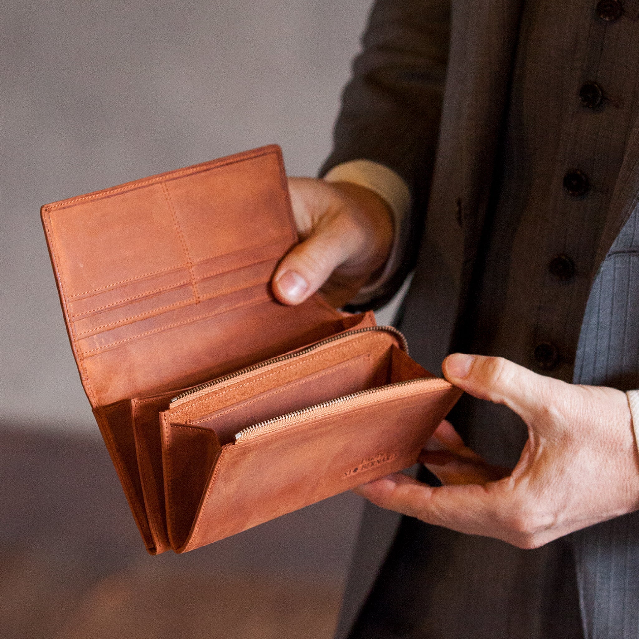 #Color_ワイルドブラウン