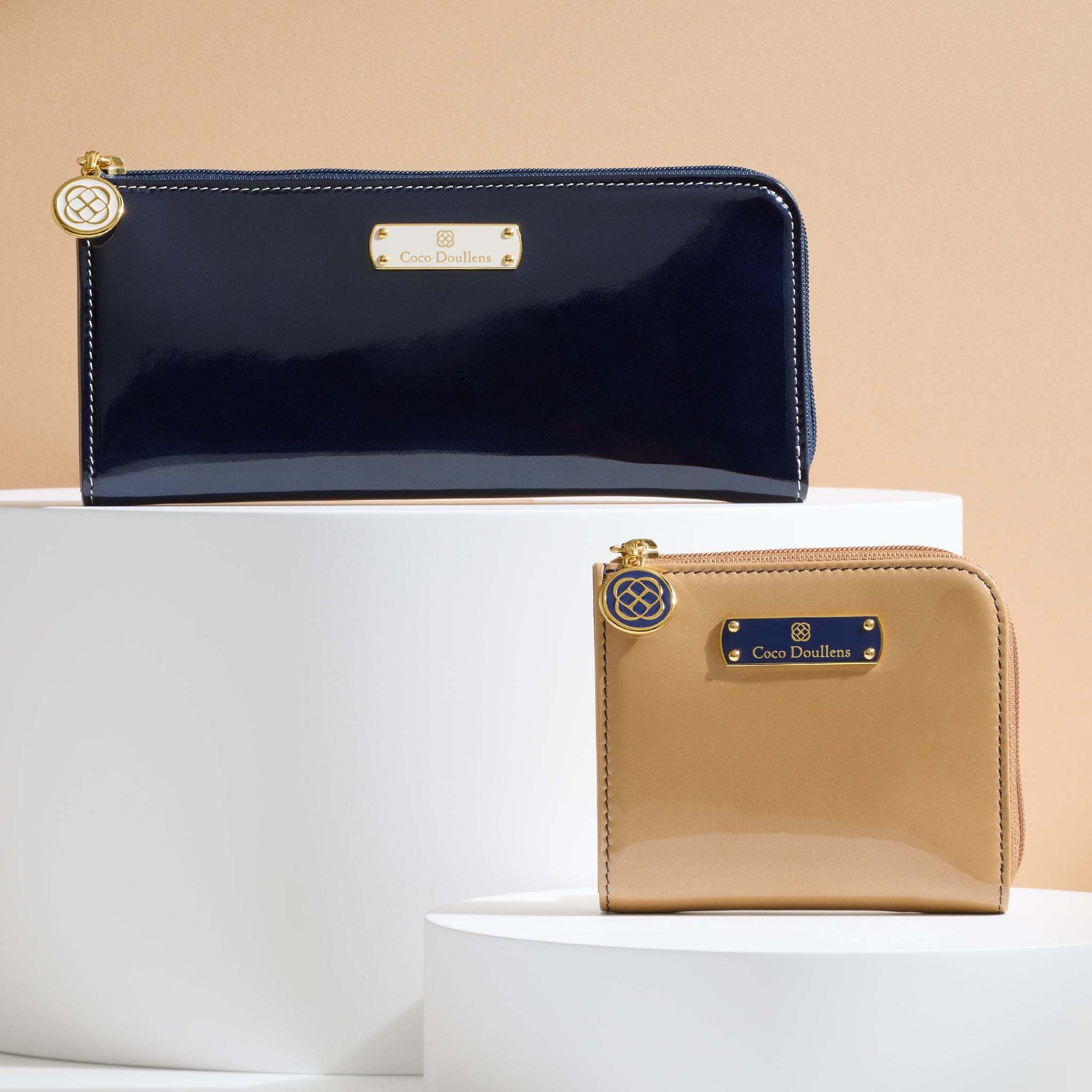 マノン エナメル