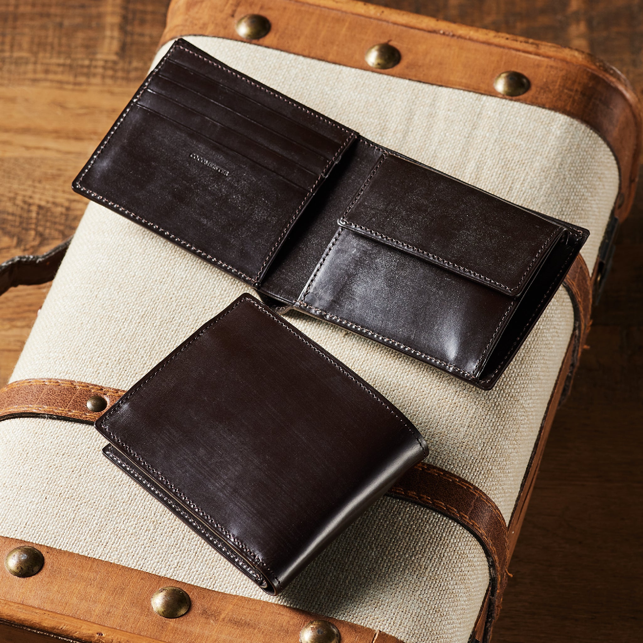 #Color_ロイヤルブラウン