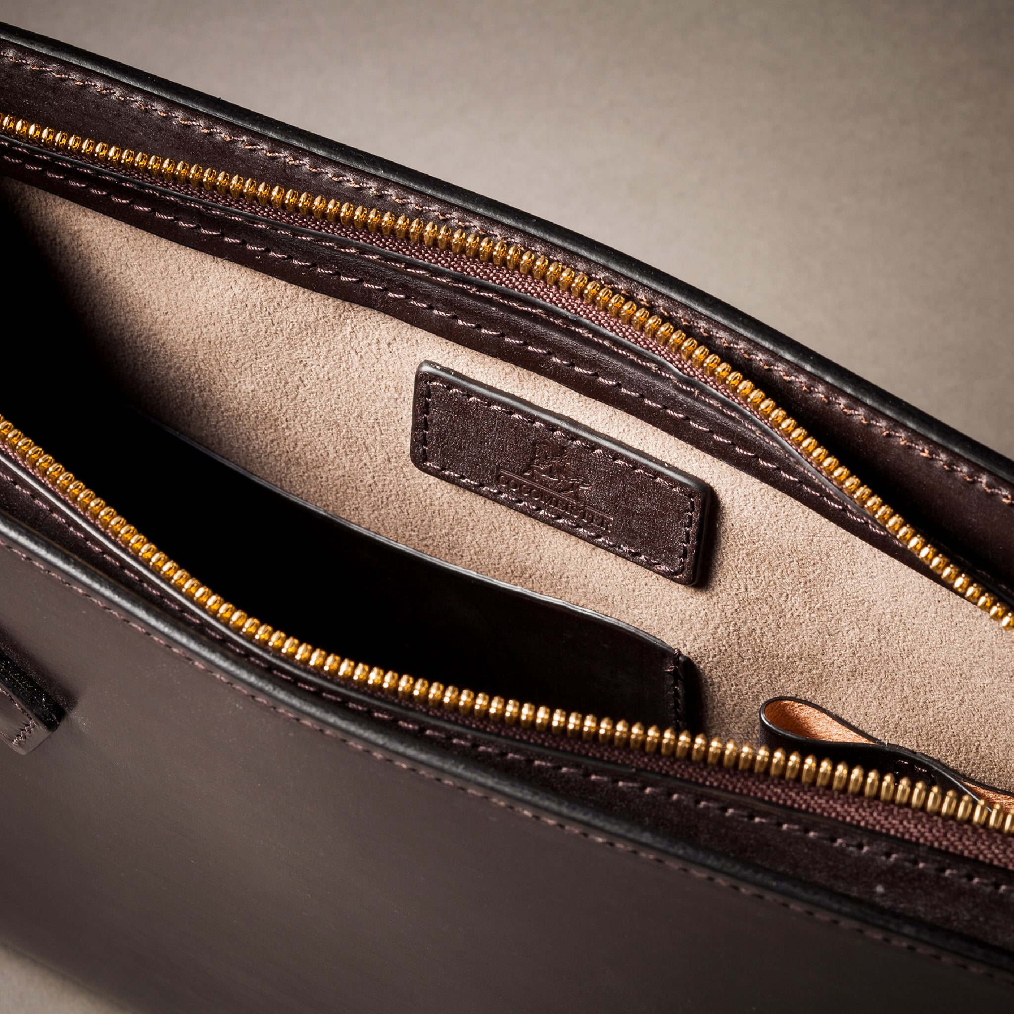 #Color_ロイヤルブラウン