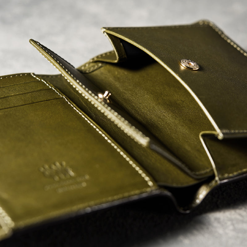 ミネルバリスシオ 三つ折り財布