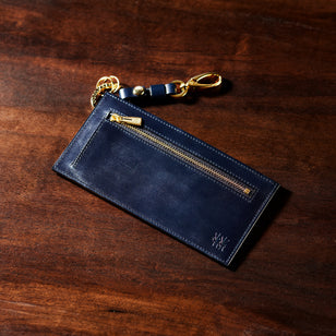 ダークネイビー