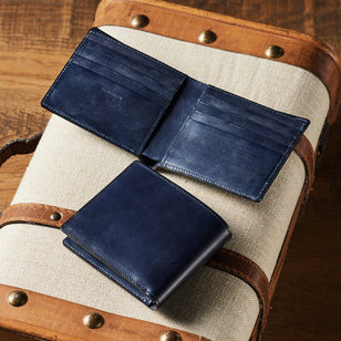 ダークネイビー