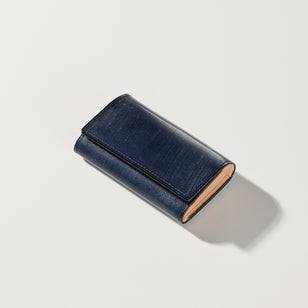 ダークネイビー