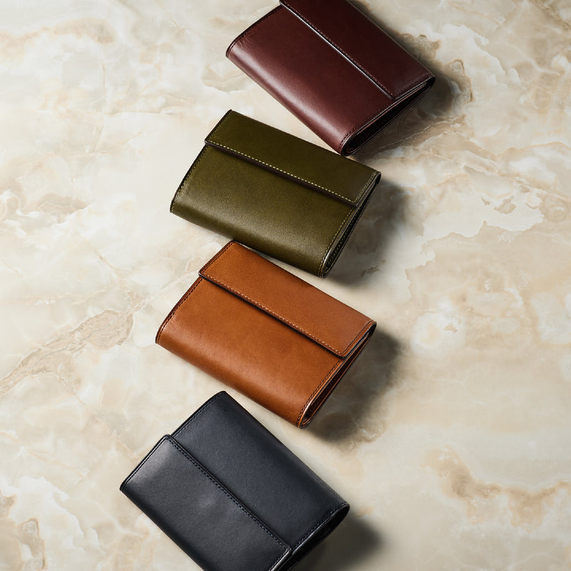 ミネルバリスシオ 三つ折り財布