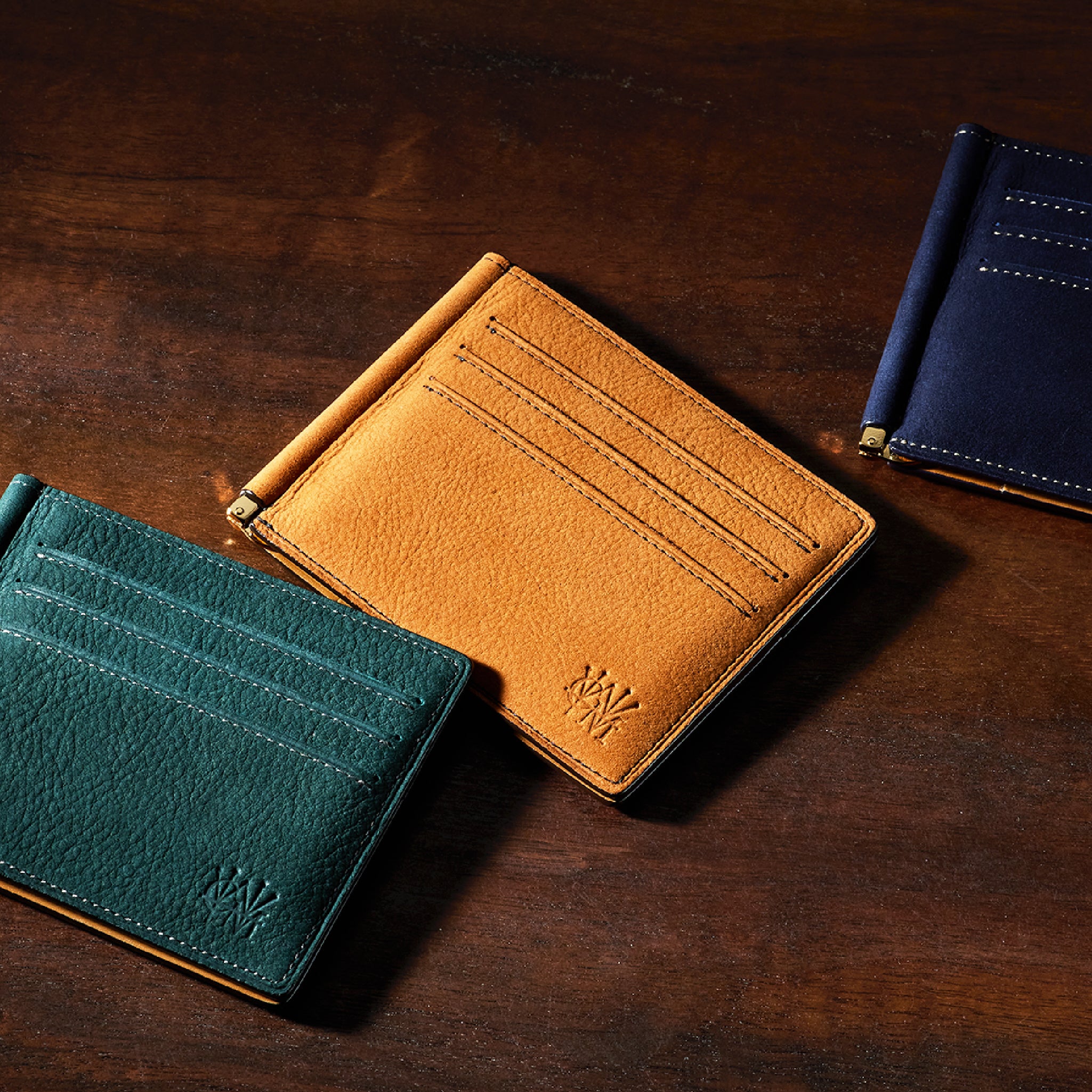 #カラー_オーセンティック