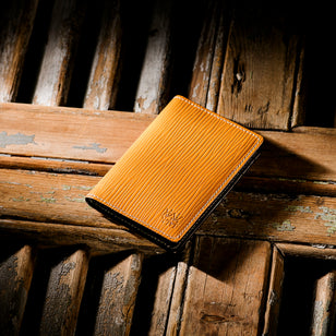 ヴィクトリーイエロー