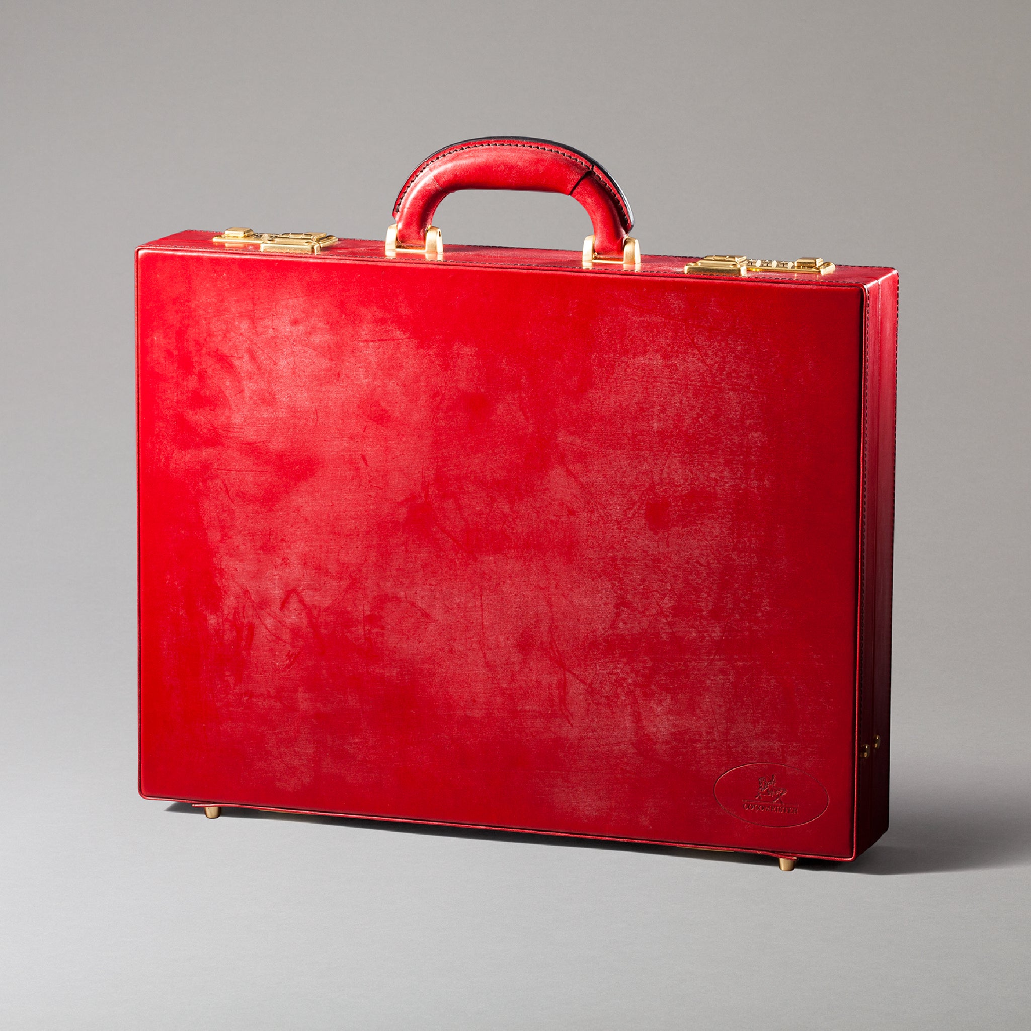 #Color_スイスレッド