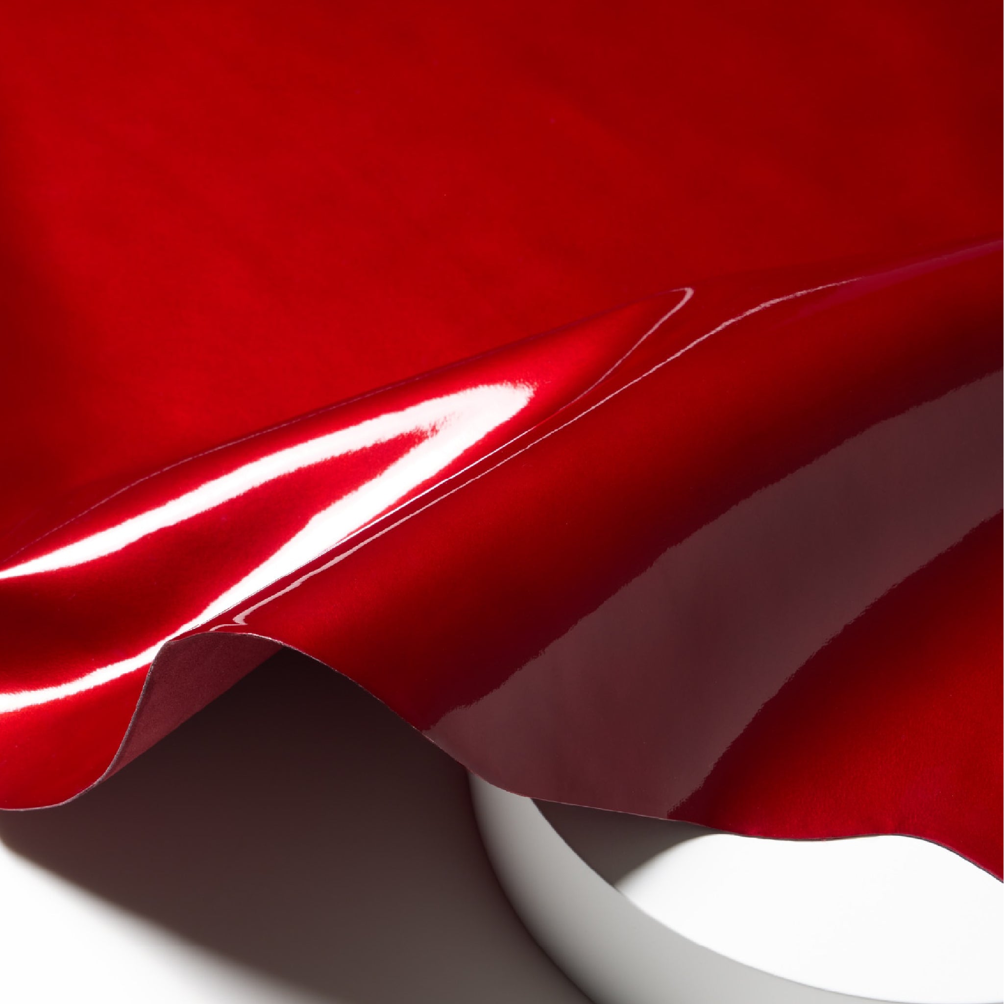 マノン エナメル