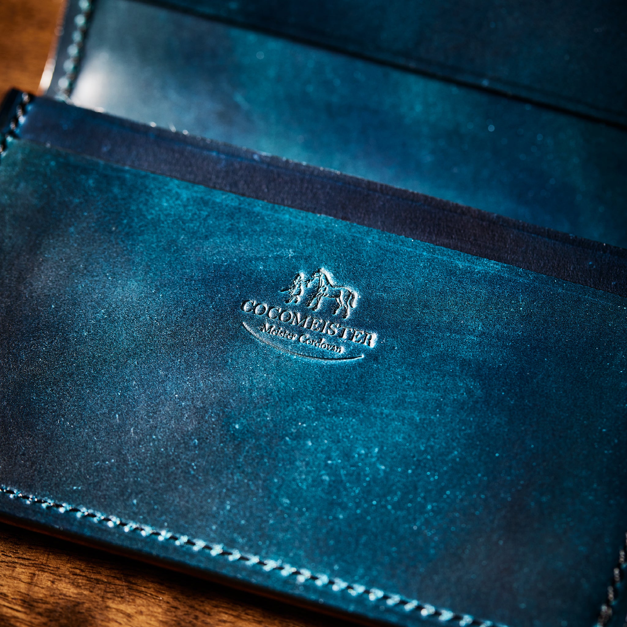 #カラー_ブルークリスタル