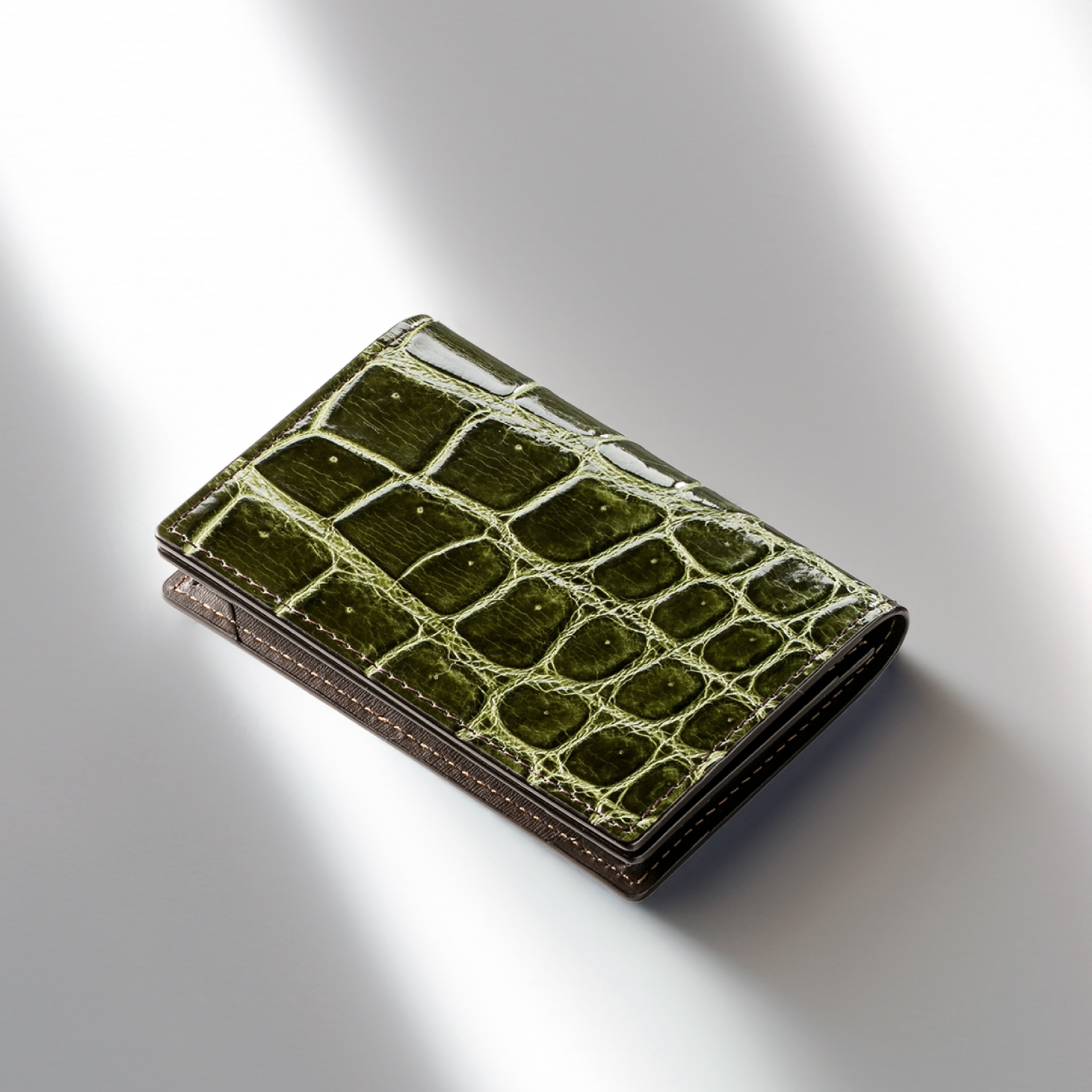 極美品 COCOMEISTER ココマイスター クロコダイル型押し ケース クロコダイル ファラリス | ココマイスター公式サイト