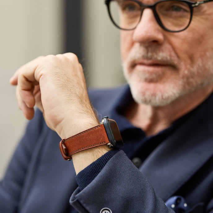 上質なレザーバンド