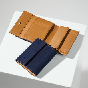 ロイヤルブルー