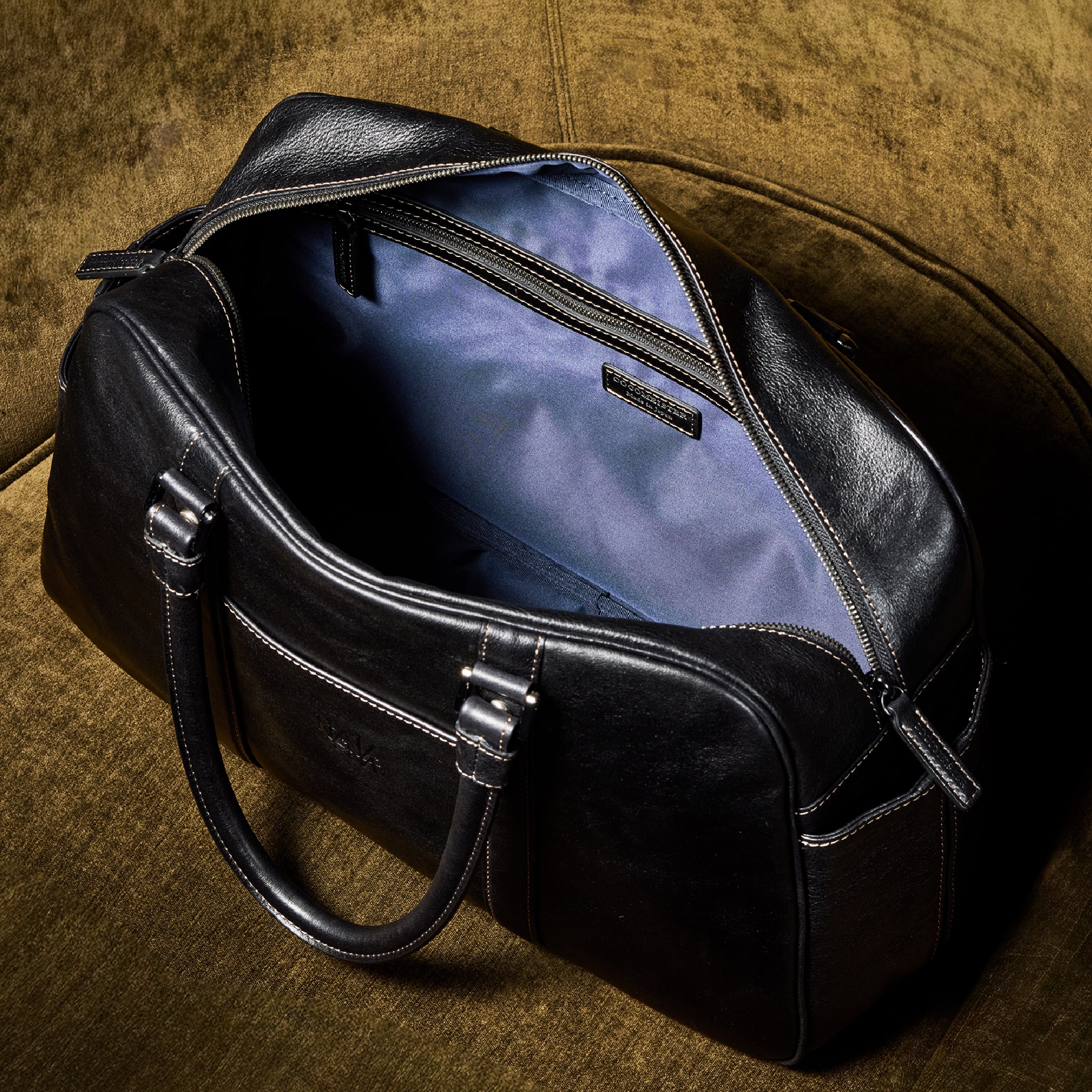 #カラー_ブラック