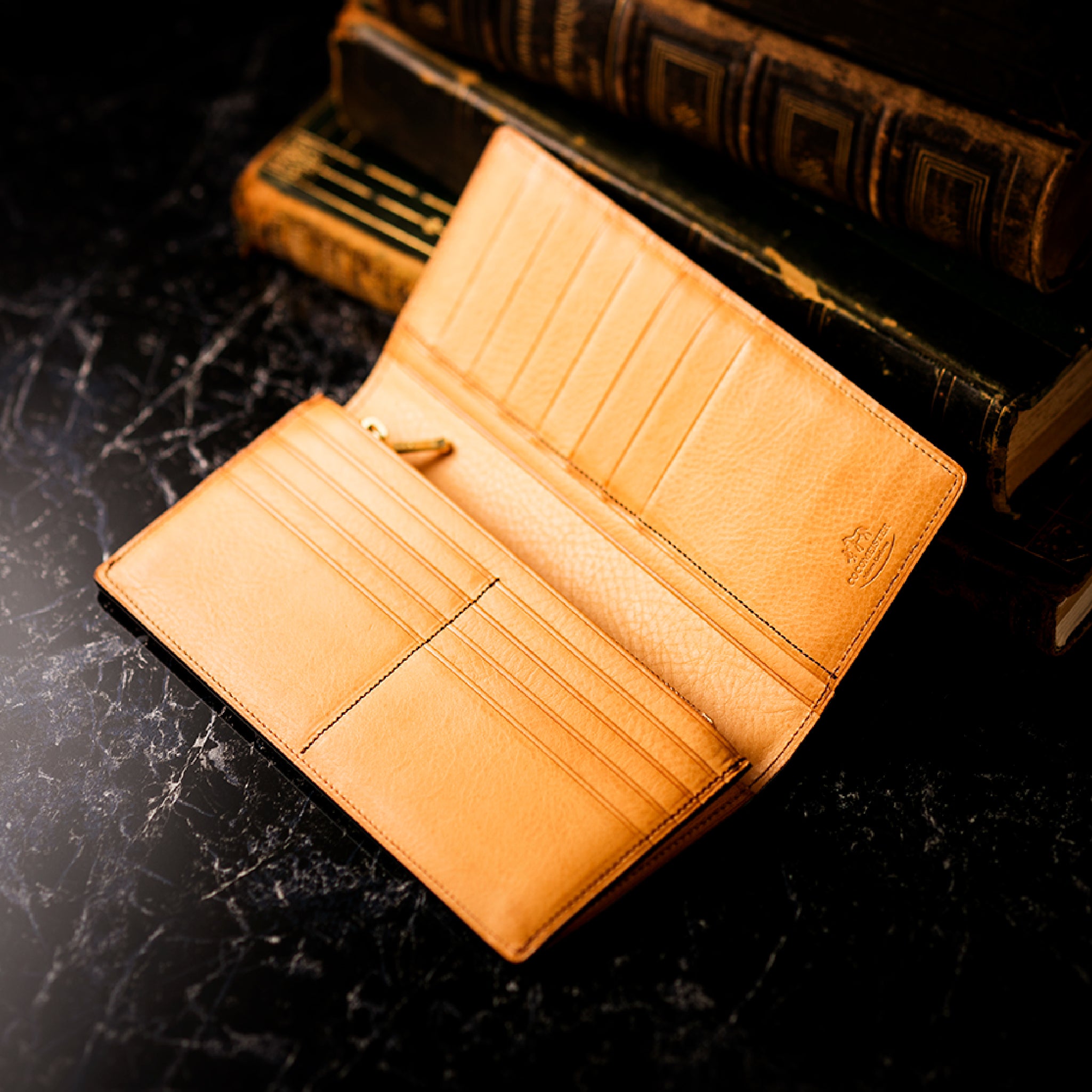 #カラー_ブラック