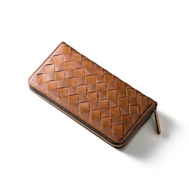 <p>オイルブラウン</p>