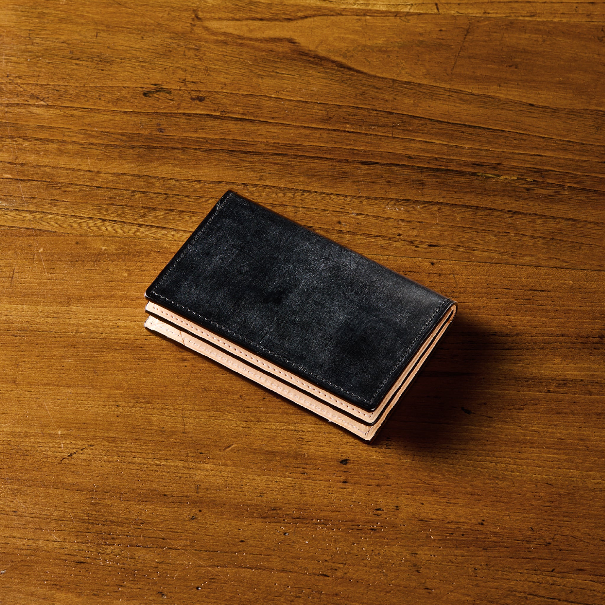 #カラー_ブラック