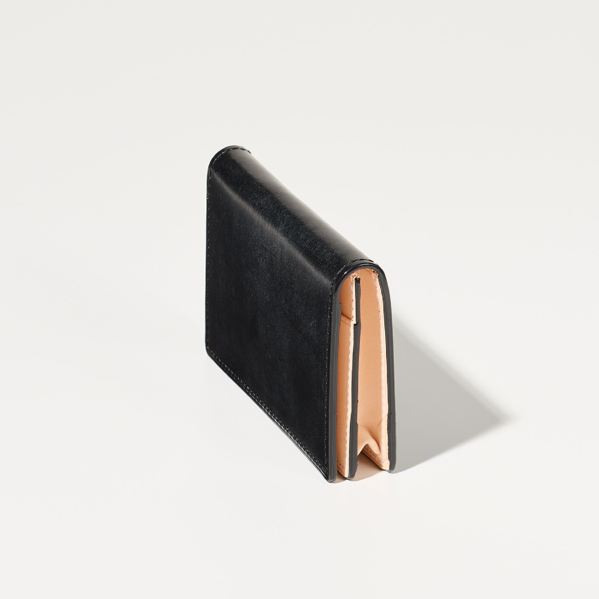 #カラー_ブラック