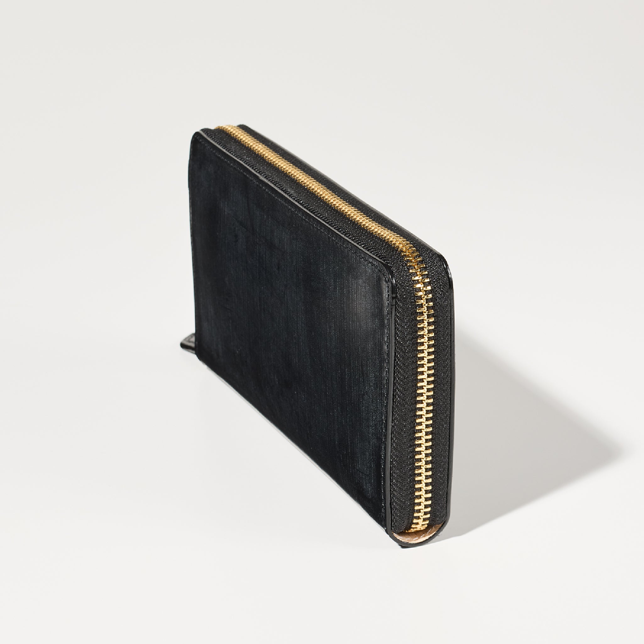 #カラー_ブラック