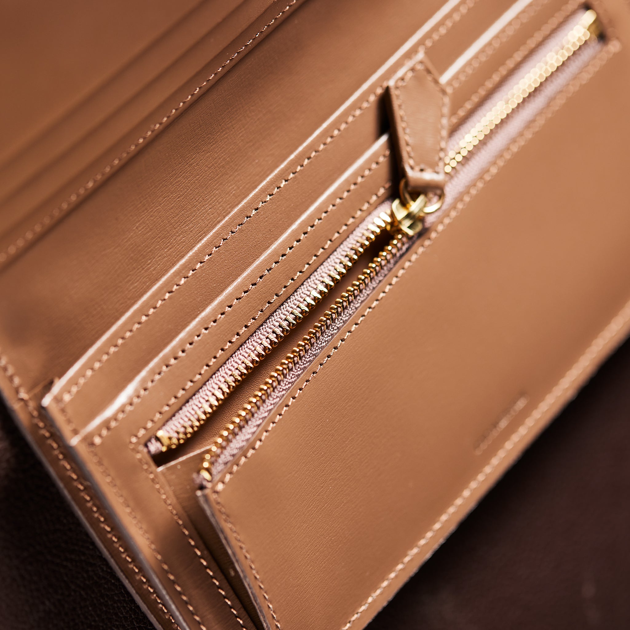 #Color_シャルトープ