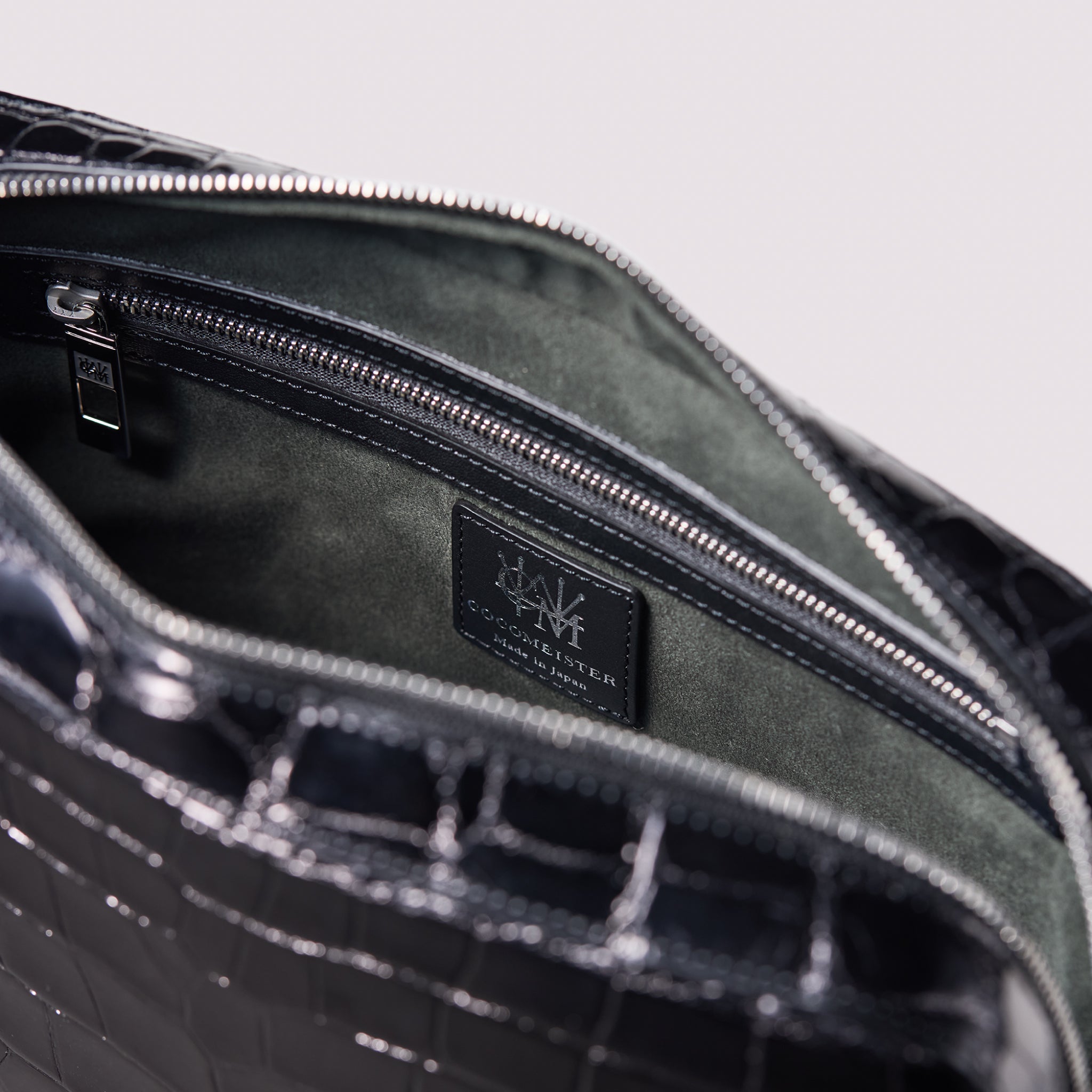 #カラー_ベルーガ