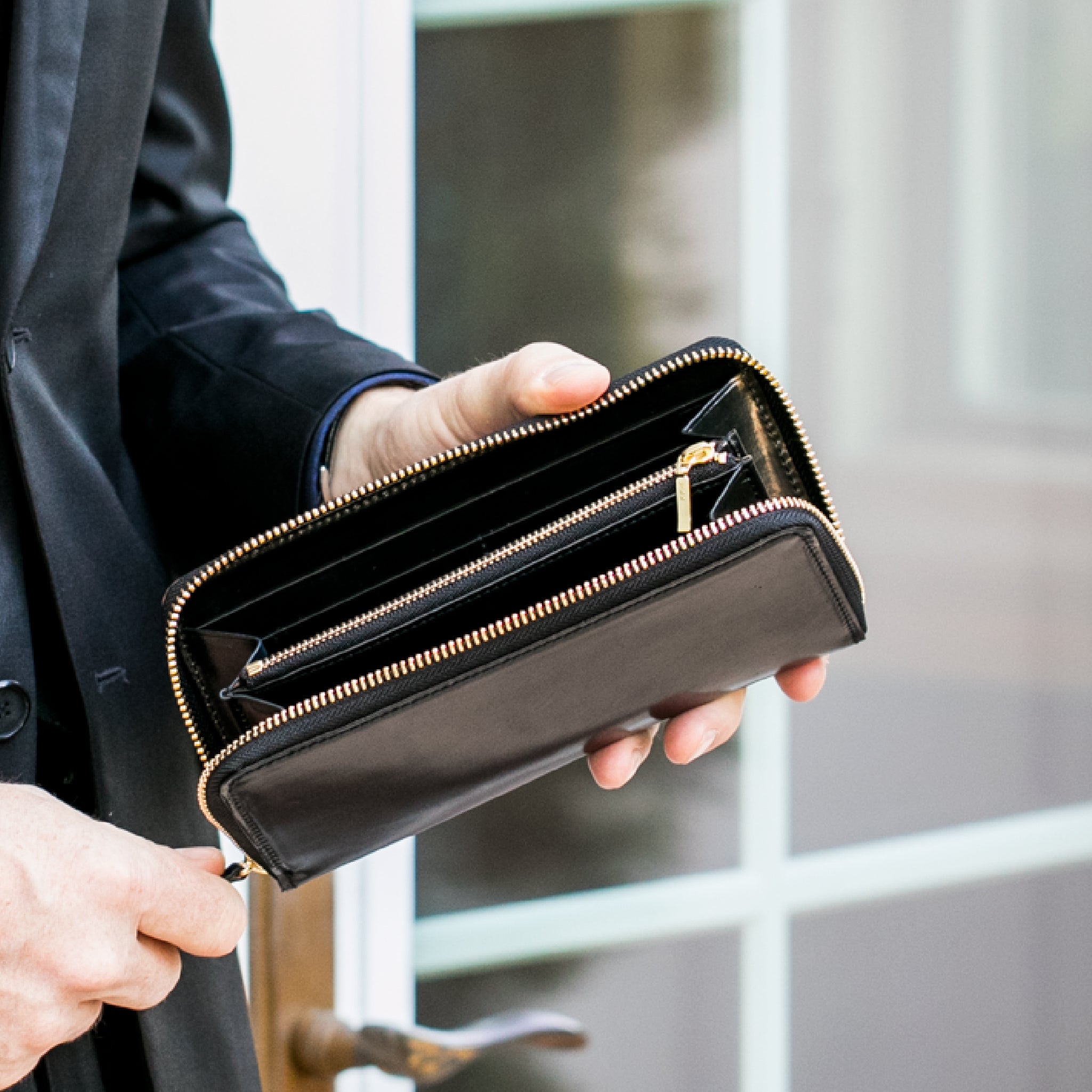 #カラー_ブラック