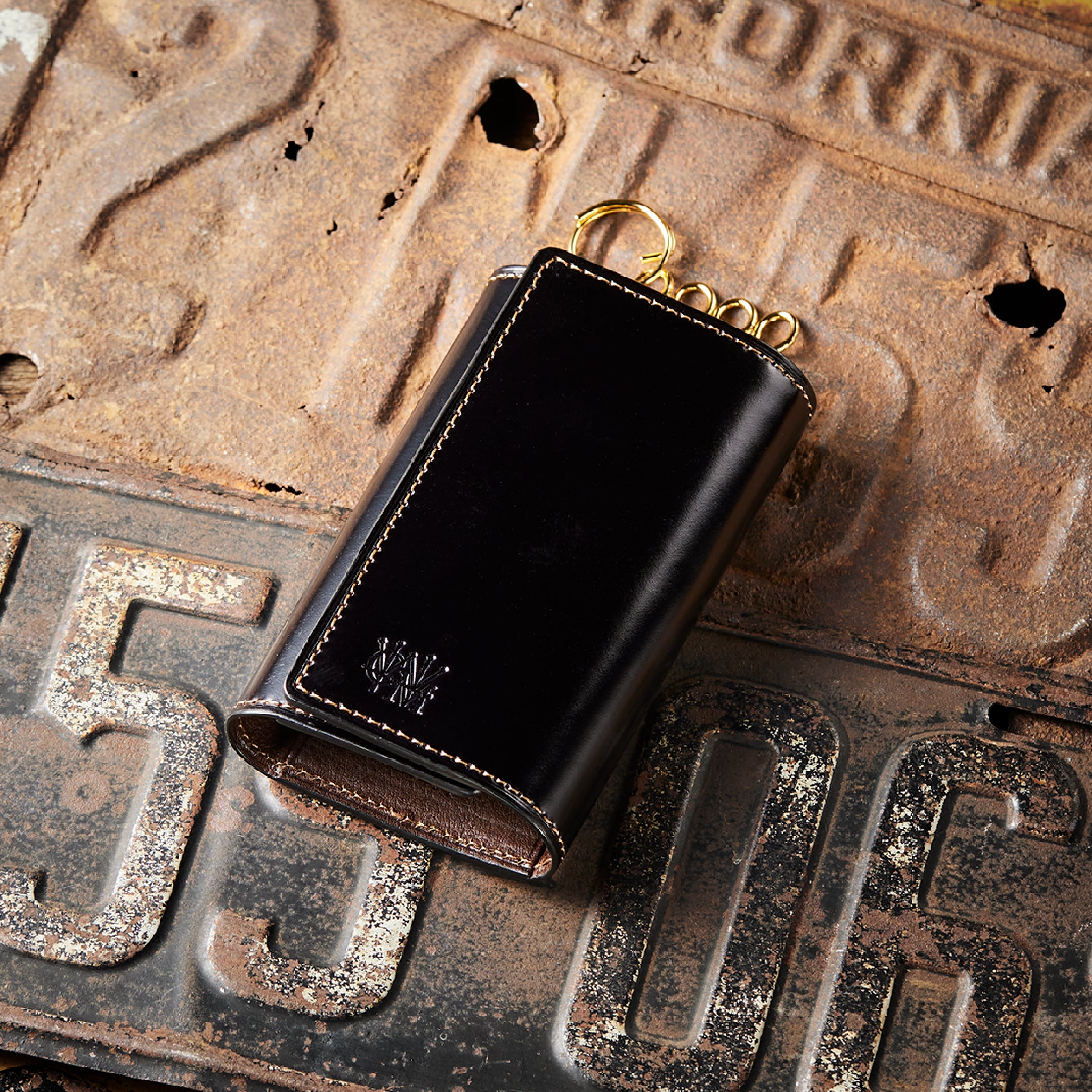 #カラー_ブラック