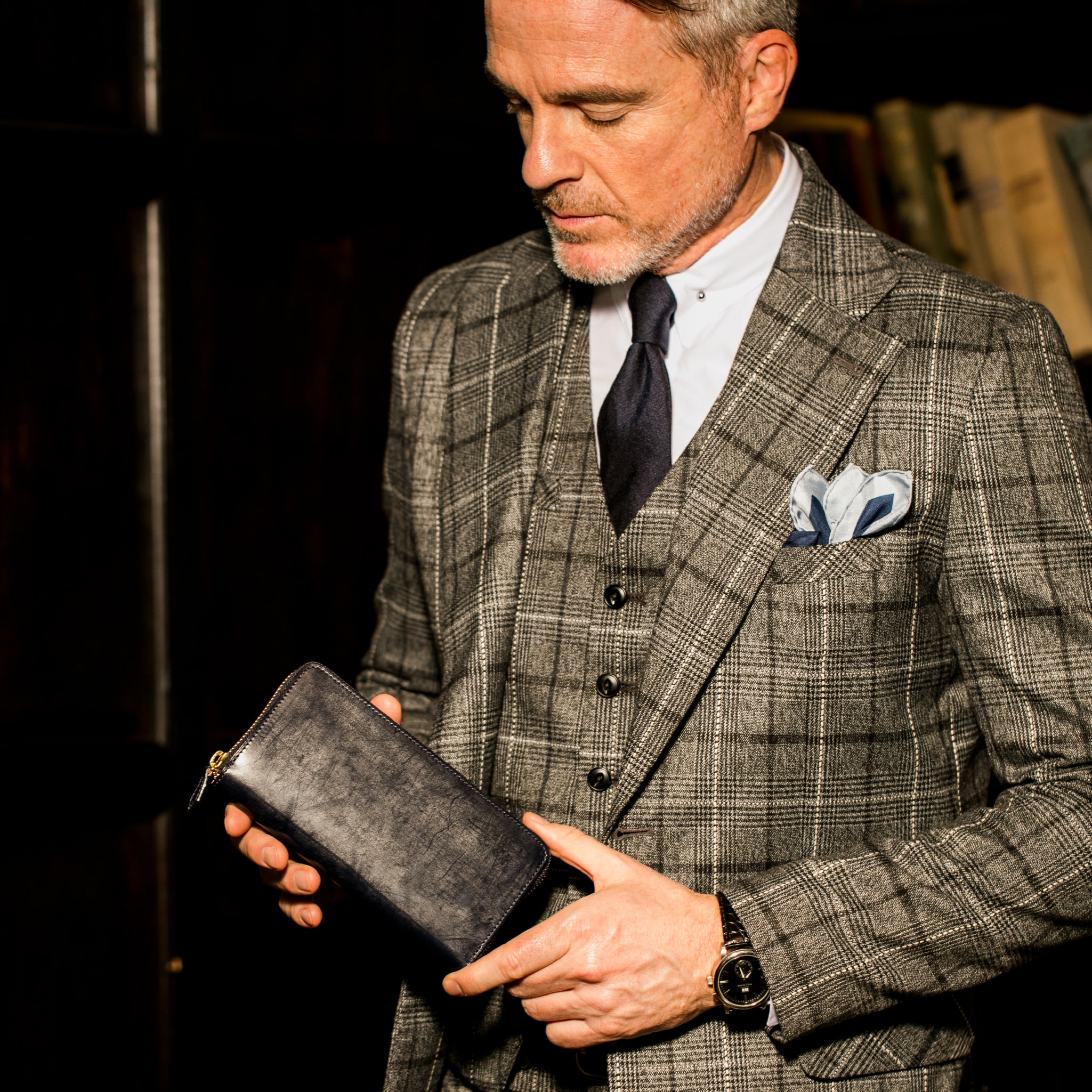 #カラー_ブラック