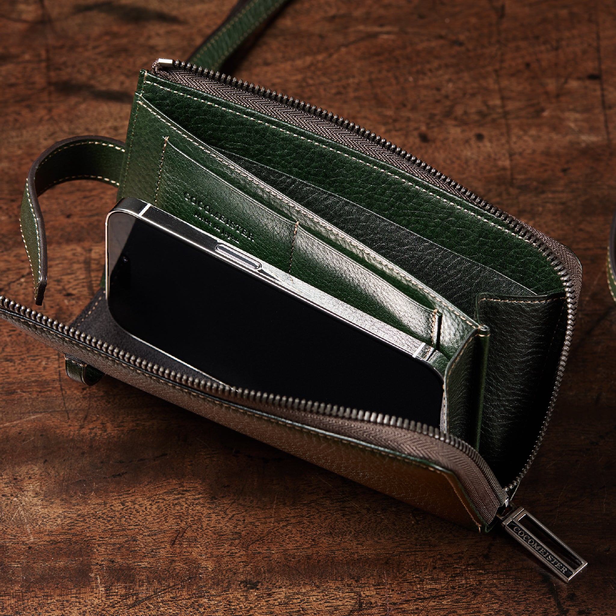 ダーリントン スマホウォレットショルダーＶ２