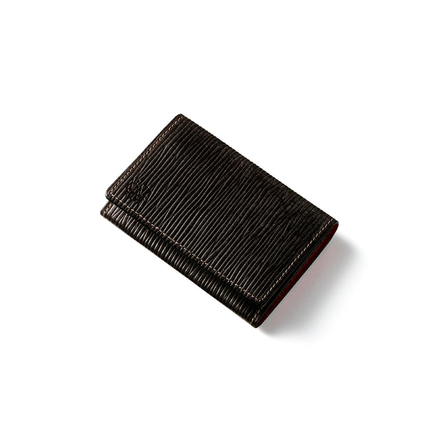 <p>マジェスティブラウン</p>