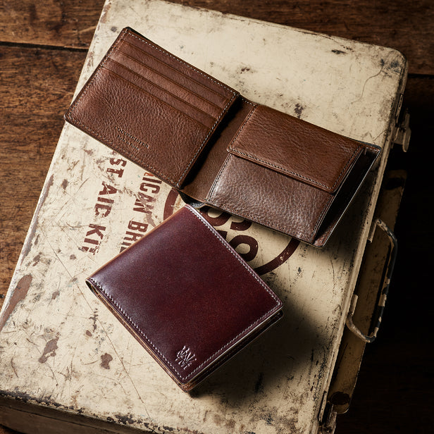 ビターブラウン