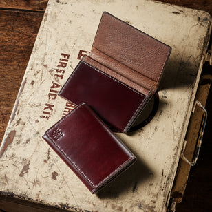 ビターブラウン