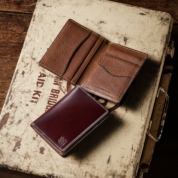 ビターブラウン