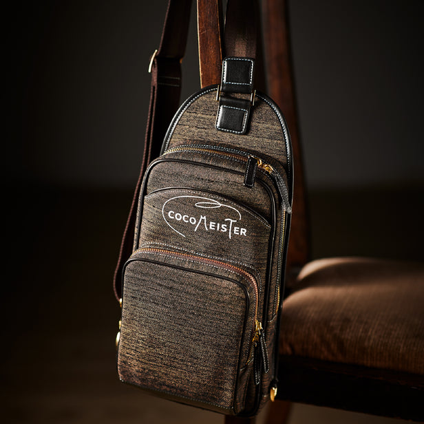 クラブブラウン