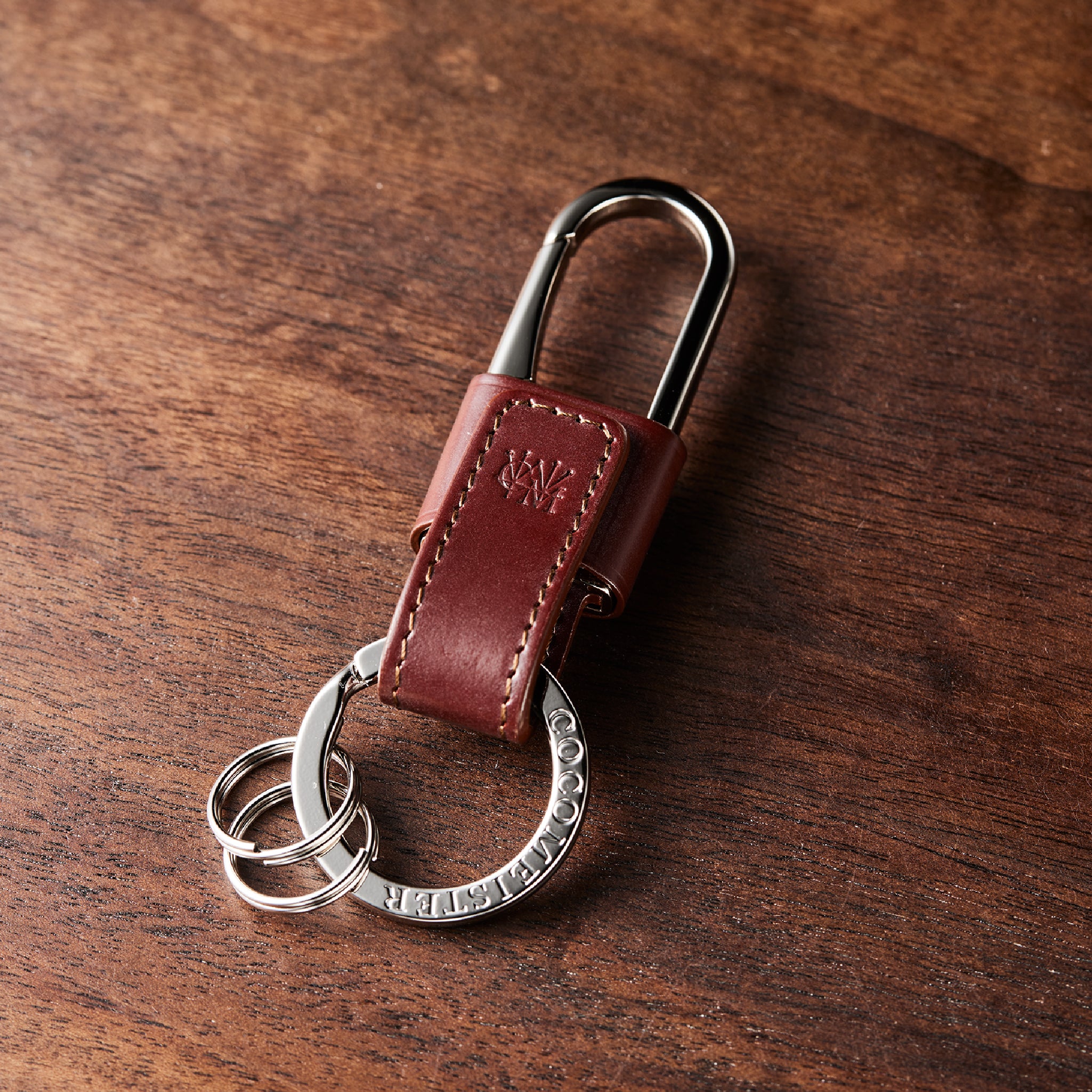 #カラー_クラシックボルドー