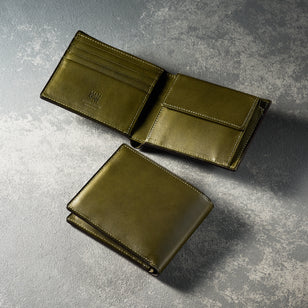 ミネルバリスシオ 二つ折り財布