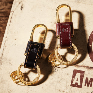 ビターブラウン