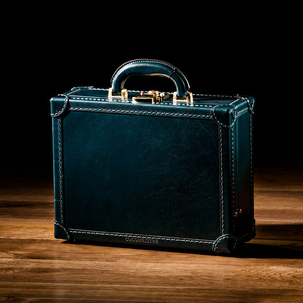 ナイトネイビー