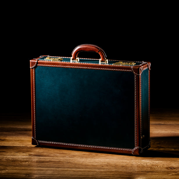 ナイトネイビー