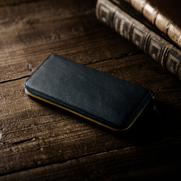 ダークネイビー