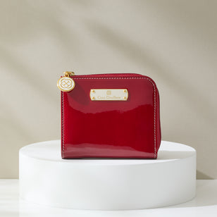 チェリーレッド