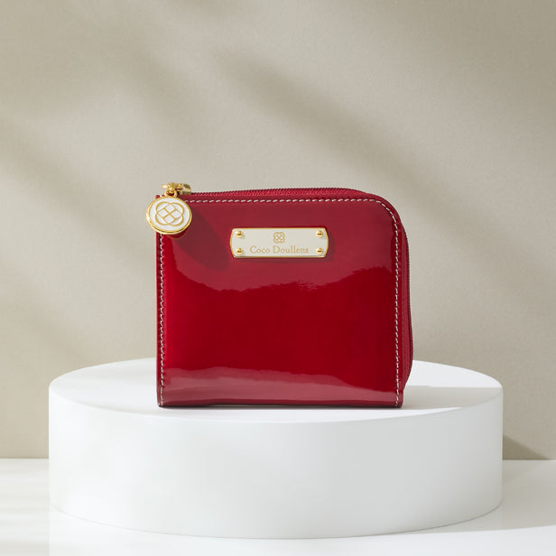 チェリーレッド