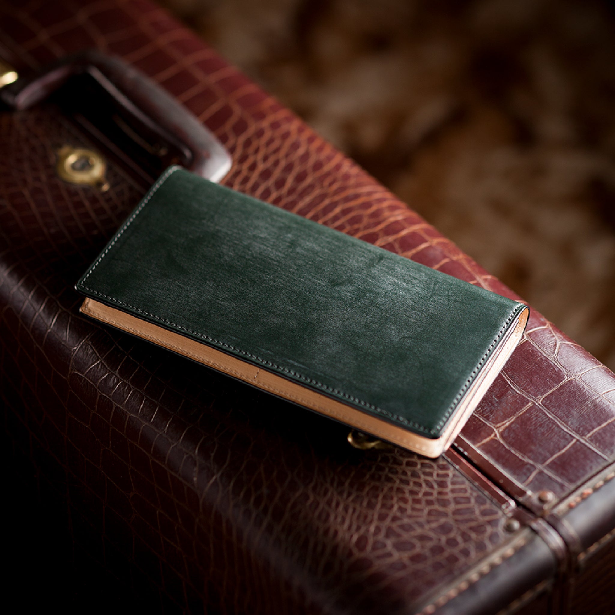 #Color_モスグリーン