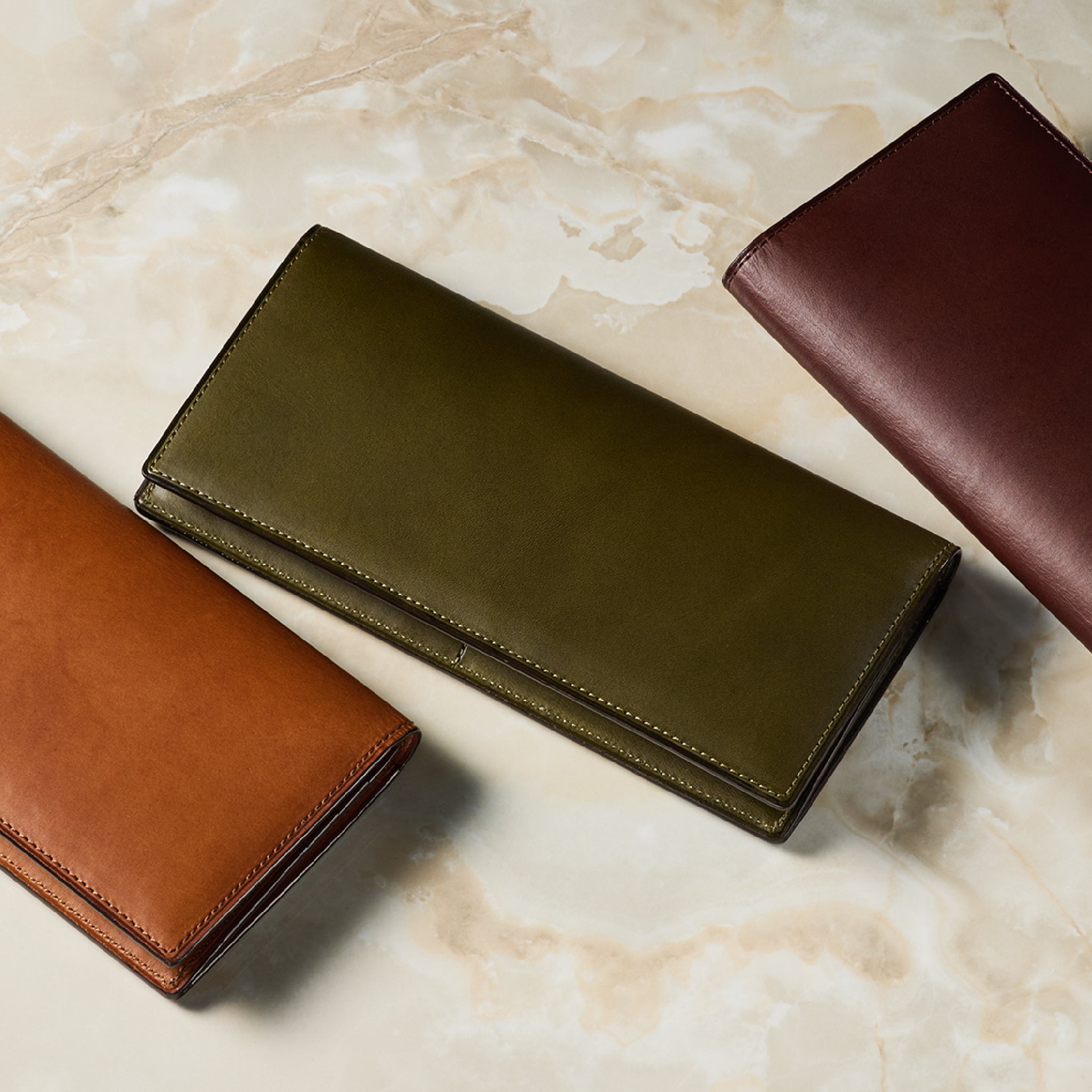 #カラー_オリーブ