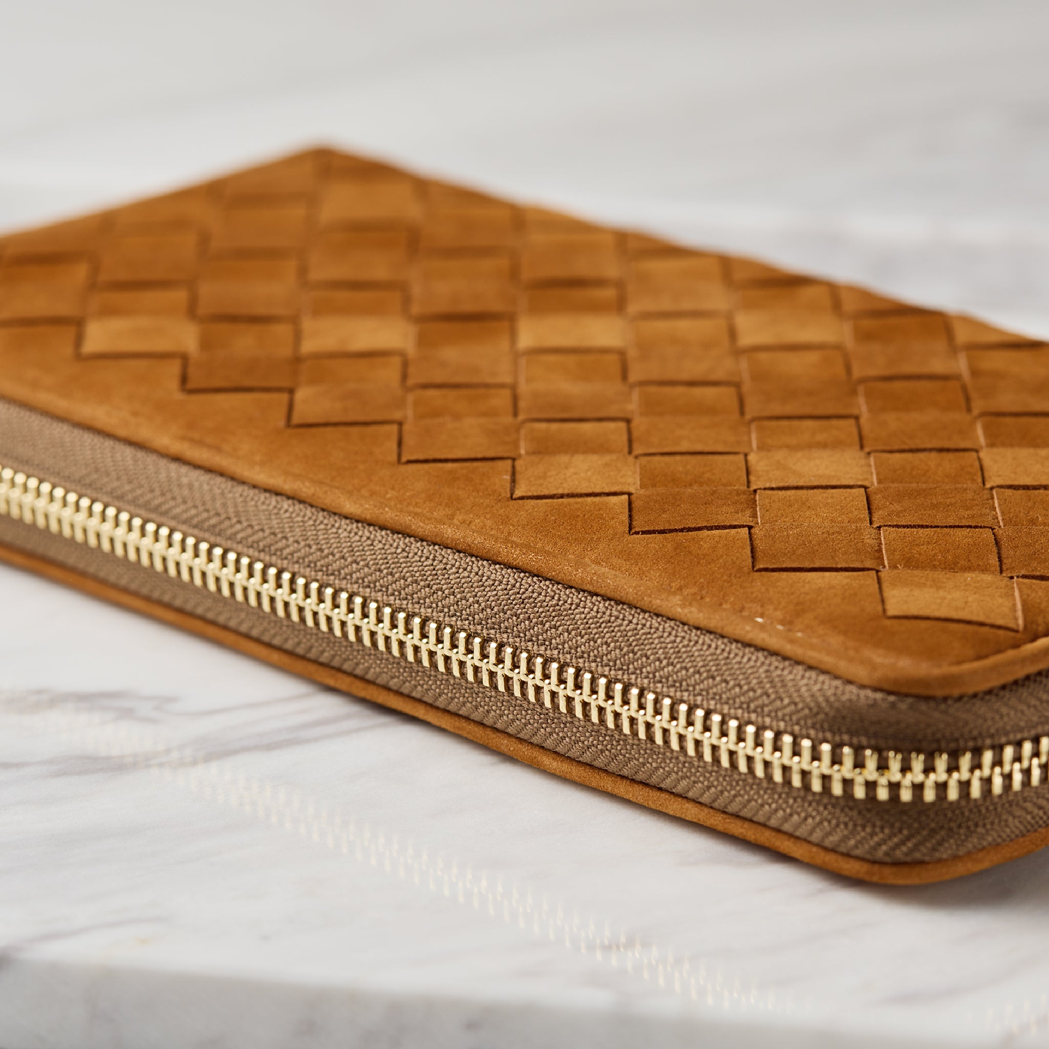 #カラー_オーセンティック