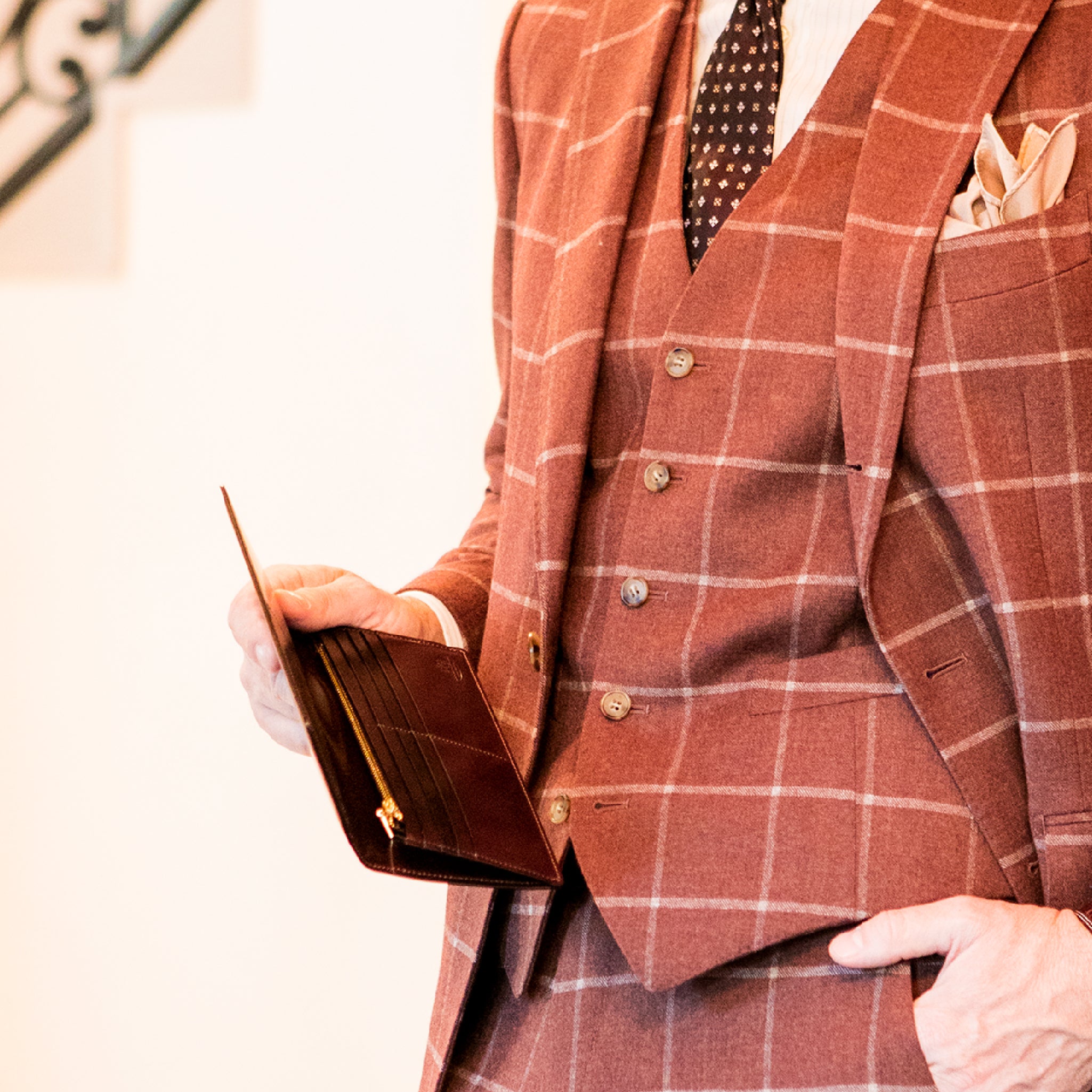 #カラー_ボルドーワイン